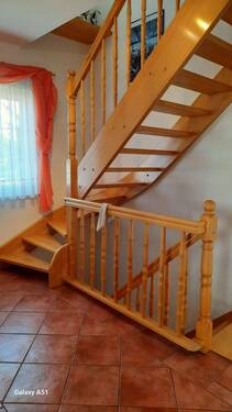 Treppe zum Dachgeschoss - 