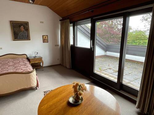 Zimmer mit Loggia Dachgeschoss - 