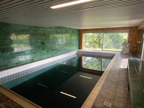 Schwimmbad - 