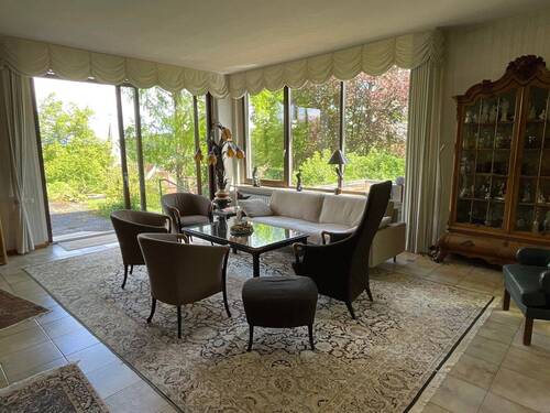 Wohnzimmer - Einfamilienhaus mit 470,00 m&sup2; in Maßbach zum Kaufen