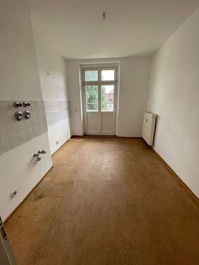 Nochmals gr. Küche mit Balkon.jpeg - 