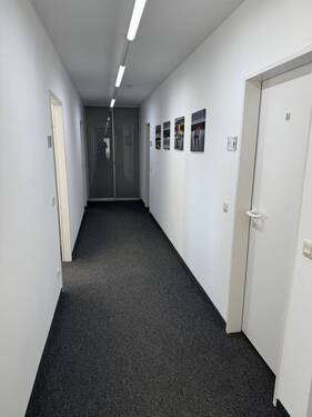 tempImagehrY5iY.jpg - 