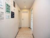 Flur - Etagenwohnung mit 100,00 m&sup2; in Lübbecke zum Kaufen