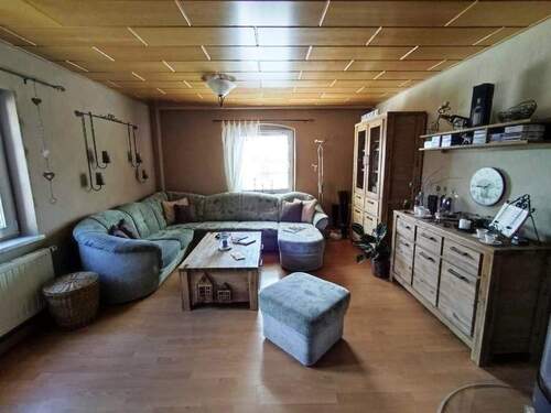 Wohnraum Mansardenwohnung - 