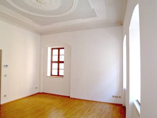 Wohnzimmer - Etagenwohnung mit 60,00 m&sup2; in Bautzen zur Miete