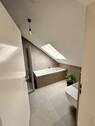 2. Bad im DG mit Dusche - 