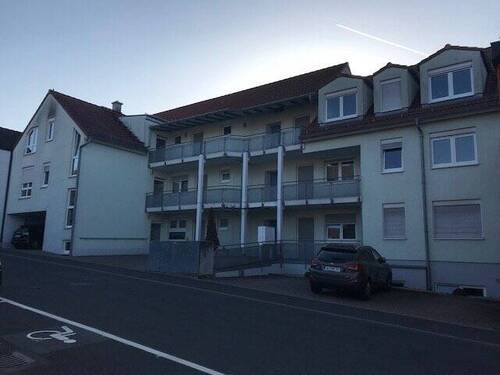 Bild 19 - Höchberg-Altort - barrierefreie 2-Zimmer-Wohnung ca. 61 m Wfl. mit Einbauküche ab 01.11.2025, KM 640 €