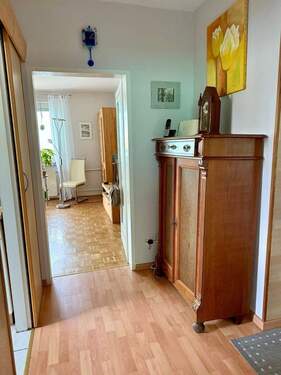 Flur.jpeg - Etagenwohnung mit 56,00 m&sup2; in Nürnberg zum Kaufen