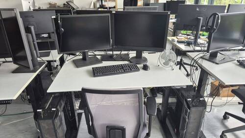 Schreibtischplätze - Büro zur Miete in München