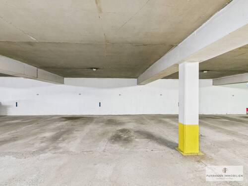 großer Stellplatz - 