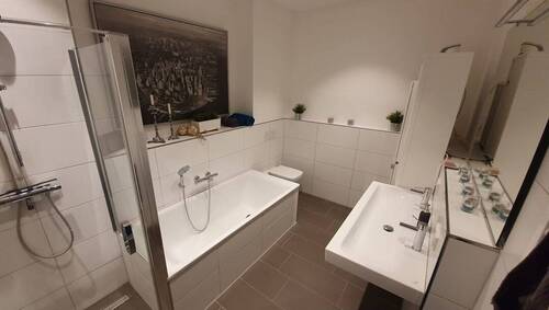 4e348391-ac13-4b27-9b50-96277272.jpg - 2 Zimmer Etagenwohnung zur Miete in Bonn