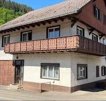 Mitten drin, statt nur dabei - 135.000,00&nbsp;EUR Kaufpreis, ca.&nbsp; 200,00&nbsp;m&sup2;&nbsp;Wohnfl&auml;che in Oberharmersbach (PLZ: 77784)