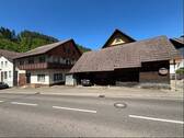 Außen mit Schopf - 6 Zimmer Einfamilienhaus zum Kaufen in Oberharmersbach