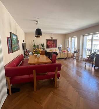 IMG_3708 - Großzügig renovierte 4 Zimmer Altbauwohnung mit Balkon in ruhiger Bestlage von Haidhausen