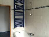 Badezimmer - 3 Zimmer Etagenwohnung zum Kaufen in Salzgitter