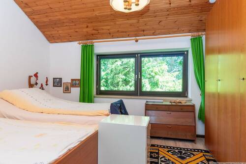 Zimmer 2 Obergeschoss - 