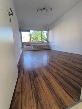 Bild 3 - 2 Zi Wohnung Heumaden - 840,00&nbsp;EUR Kaltmiete, ca.&nbsp; 56,00&nbsp;m&sup2;&nbsp;Wohnfl&auml;che