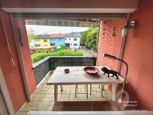 teilüberdachter Balkon - 4 Zimmer Reihenendhaus zum Kaufen in Waldshut-Tiengen