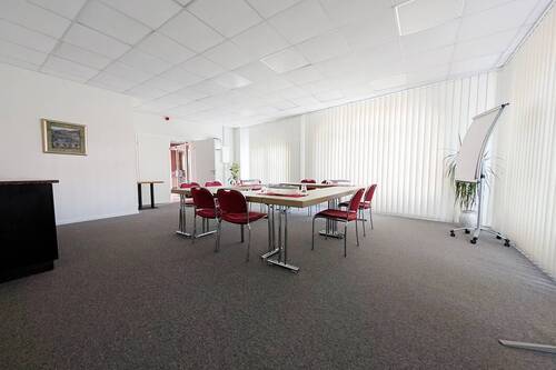 Konferenz 2 - 