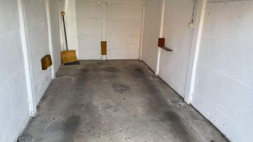 Garage - 