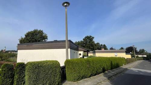 Hausansicht seitlich - Einfamilienhaus mit 89,00 m² in Kamenz zum Kaufen