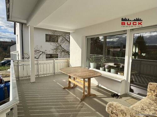 Balkon EG - 7 Zimmer Einfamilienhaus in Lonsee