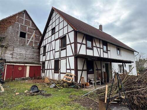 Garten-Ansicht - 7 Zimmer Mehrfamilienhaus, Wohnhaus in Twistetal