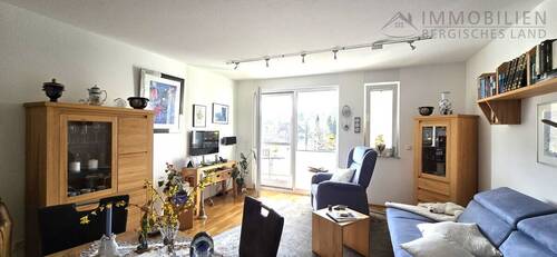 Wohnen Essen mit Zugang Balkon - 