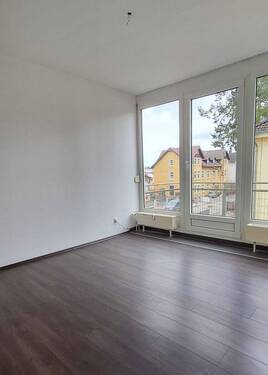 Arbeits-/Gästebereich - 