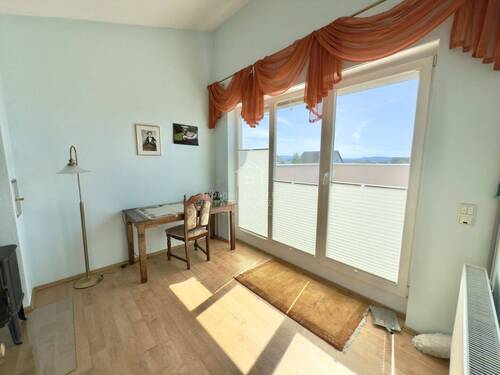Atelier Blick Richtung Terrasse - 5 Zimmer Einfamilienhaus in Fulda