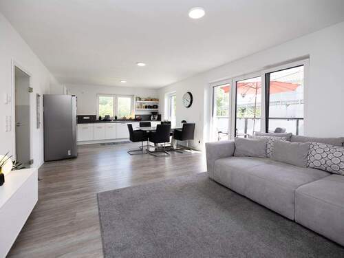 Wohn-Ess-Kochbereich (I. OG) - 