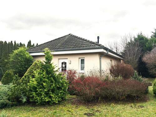 Hausansicht - 3 Zimmer Einfamilienhaus zum Kaufen in Altlandsberg