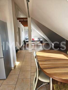 Wohn-/ Esszimmer - Charmante 2-Zimmer-Dachgeschosswohnung Finn mit Wohlfühlfaktor