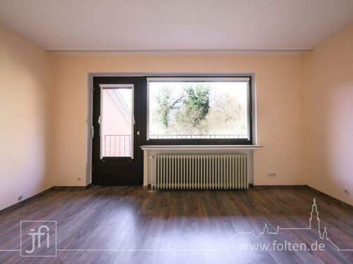 Schlafzimmer mit Balkon - 