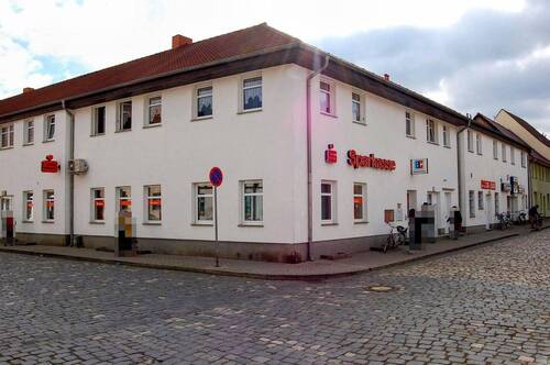 Außenansicht - 4 Zimmer Etagenwohnung in Wegeleben