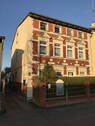 Bild 1 - stilvolles Mehrfamilienhaus u. Nebengebäude