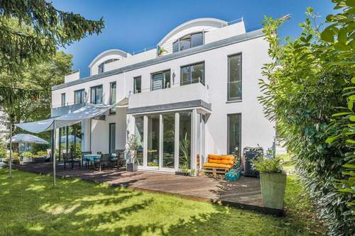 Terrasse und Garten - 