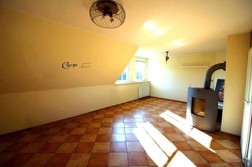 Wohn- und Esszimmerberich in Betreiberwohnung - 