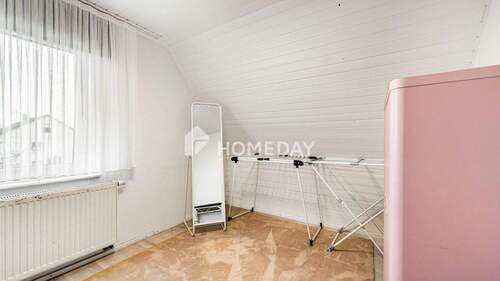 1. OG Wohnzimmer 1 - 