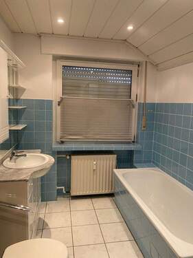 IMG_0894.jpeg - gemütliche Dachgeschosswohung, Eichenstraße 52 Hamm-Osten sehr geräumig