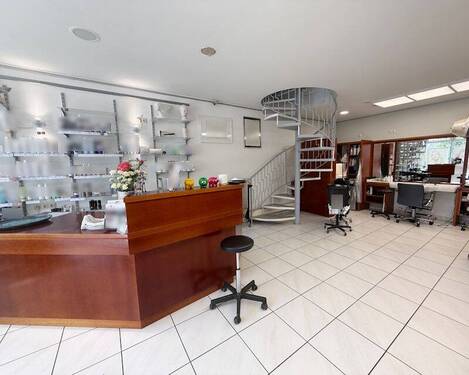 Ladenfläche EG - 2 Zimmer Gewerbeobjekt (Büro, Produktion, Verkauf) in München