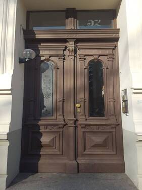 Hauseingangstür Bahnhofstr. - 