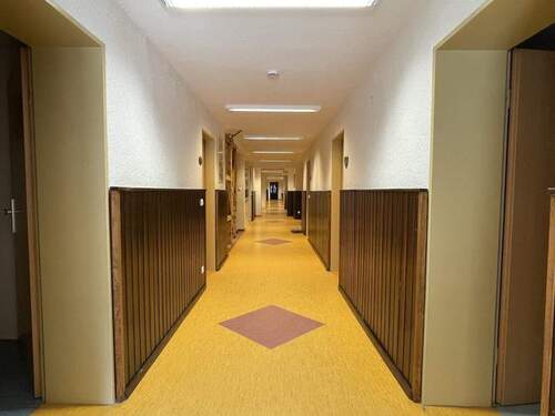 Flur Haus 1 - 