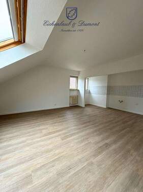 Wohn- & Esszimmer - 