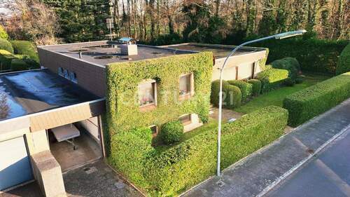 Hausansicht - 5 Zimmer Bungalow in Wilhelmshaven