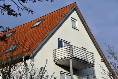 Ansicht vom Innenhof - zuverlässig vermietete Maisonettewohnung (A1626)