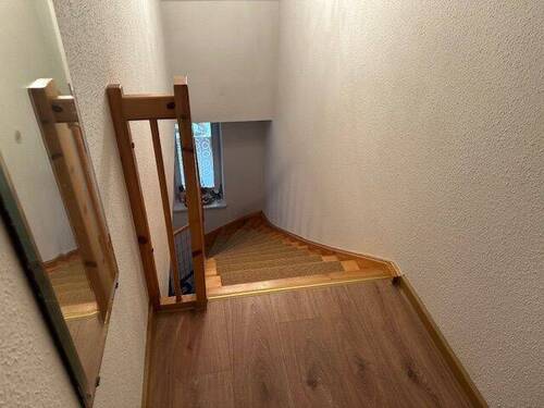 Whg. 1 Treppe/ Flur - 