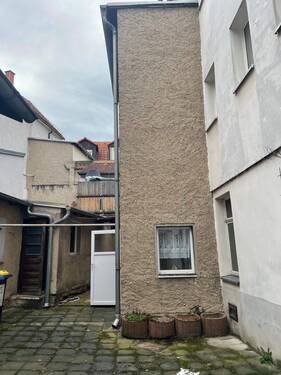 Hinterhof Nebengebäude - Mehrfamilienhaus, Wohnhaus in Waldenburg zum Kaufen