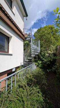 Aussentreppe zum Balkon - 