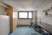 Ausgebauter Kellerraum / Büro - 